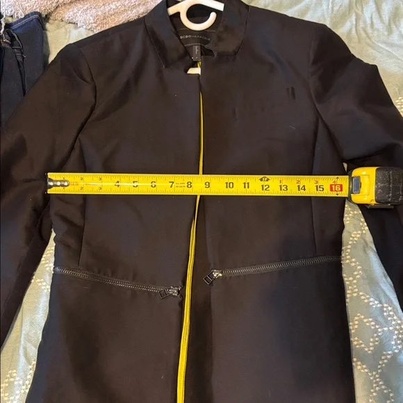 BCBG trench coat - Picture 10 of 13